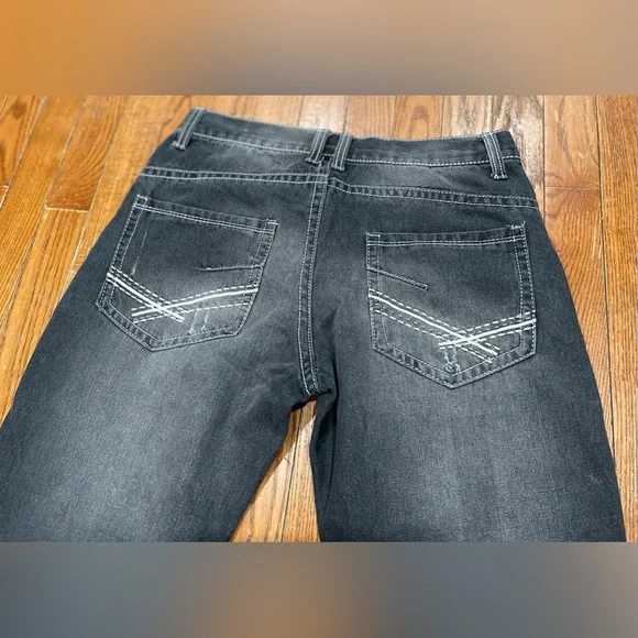 Classic Black Straight Leg Jeans for Women - Picture 3 of 16